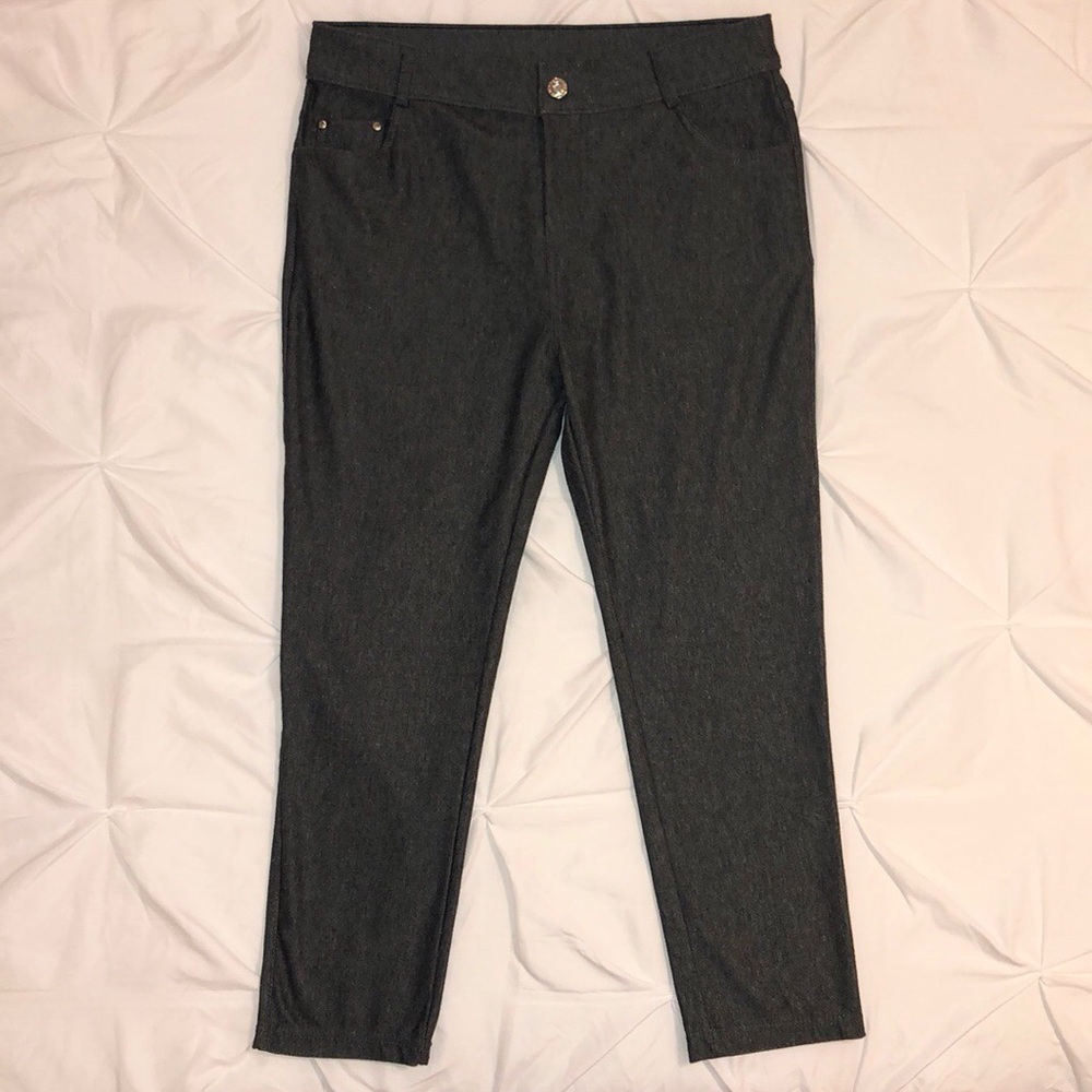 Gray cropped legging/jegging